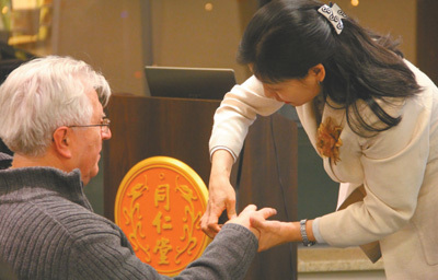 中醫(yī)藥朋友圈不斷擴(kuò)大，中醫(yī)養(yǎng)生保健服務(wù)邁入新紀(jì)元